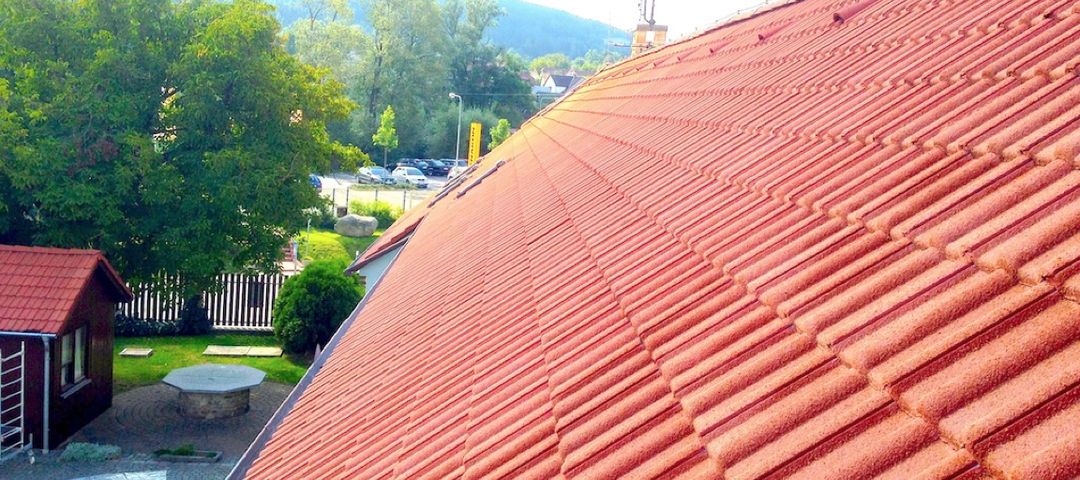 Čistění a nátěry střech
